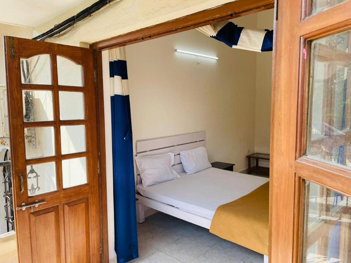 Tulips Village Apartment And Villas Varca Ruang foto